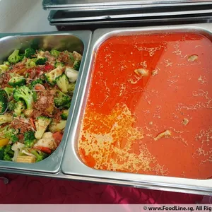 Signature Curry Chicken w/ Potato 招牌咖喱鸡马铃薯