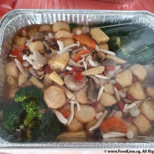 Eight Treasure Braised Egg Tofu