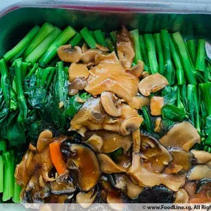 三菇芥兰 Kailan w/ Assorted Mushroom (NEW)