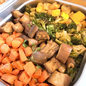 Roasted Rainbow Vegetables (Vg) <i>with broccoli, eggplant, carrot and