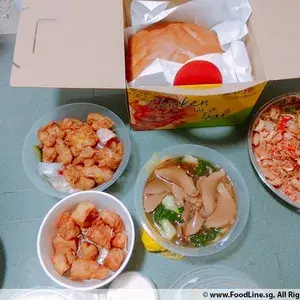 1x Golden Pillow Curry Chicken Bun(2-3Person) @$15.8