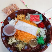 Click to see Razor Clams Yu Sheng (鲍贝鱼生)