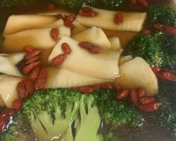 Australian Broccoli W Smoked Gui Fei Abalone | Customer Photo | On & On Diners