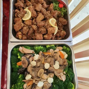 带子西兰花 Sauteed Broccoli w/ Scallop