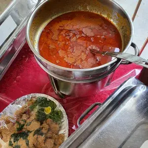 招牌咖喱鸡 Signature Curry Chicken