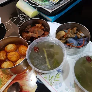 Tingkat (20 Days, 3 Dishes + Soup OR 4 Dishes)
