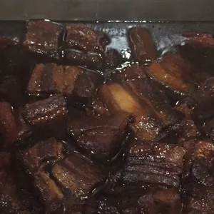 Braised Pork w/ Bun • 扣肉包(Chef's Recommended)