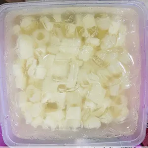 龙眼杏仁豆腐 Almond Jelly Longan