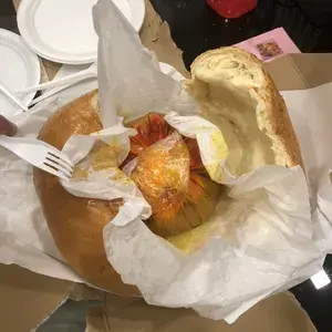 Golden Pillow Curry Chicken Bun(2-3Person)