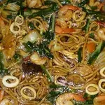 Ee Fu Noodles with Mushroom 伊付炒面加蘑菇