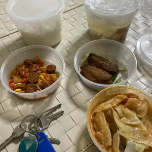 Tingkat Package (10 Days, 3 Dishes + Soup OR 4 Dishes)