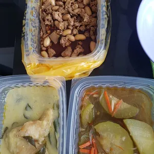 Dinner Tingkat (20 Days, 3 Dishes + Soup OR 4 Dishes)