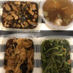 Lunch/Dinner Tingkat (5 Days, 3 Dishes + Soup OR 4 Dishes)