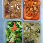 Tingkat - 3 Dishes + 1 soup/ 4 Dishes  (20 days)