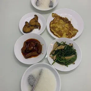 Dinner Tingkat (20 Days, 3 Dishes + Soup OR 4 Dishes)
