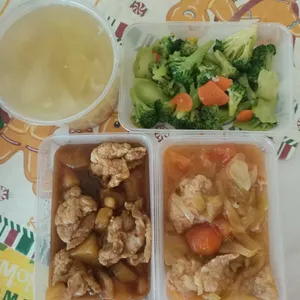 Trial Tingkat - 3 Dishes + 1 soup/ 4 Dishes (5 days)