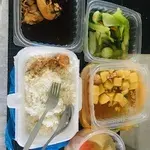 Lunch/Dinner Tingkat (10 Days, 3 Dishes + Soup OR 4 Dishes)