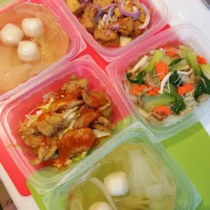Dinner Tingkat Package (10 Days, 3 Dishes + Soup OR 4 Dishes)