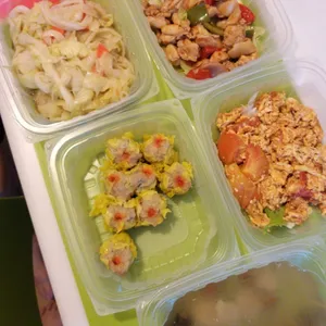 Dinner Tingkat Package (10 Days, 3 Dishes + Soup OR 4 Dishes)