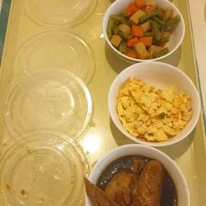 Jessie Catering Tingkat Meal - 3 dishes + 1 soup/ 4 dishes (10 days)
