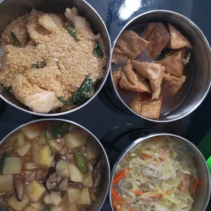 Dinner Tingkat (20 Days, 3 Dishes + Soup OR 4 Dishes)