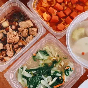Lunch/Dinner Tingkat (5 Days, 3 Dishes + Soup OR 4 Dishes)