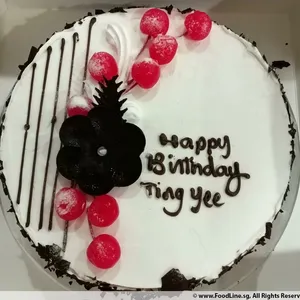 Blackforest Cake (No Alcohol) (Size/Weight: 20cm) (Number of Big Candles: 0) (Number of Small Candles: 0)