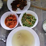 Lunch/Dinner Tingkat (5 Days, 3 Dishes + Soup OR 4 Dishes)