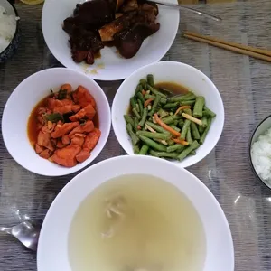 Lunch/Dinner Tingkat (5 Days, 3 Dishes + Soup OR 4 Dishes)