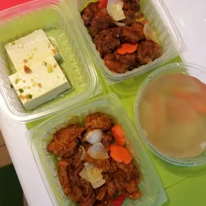 10 Days Tingkat Package