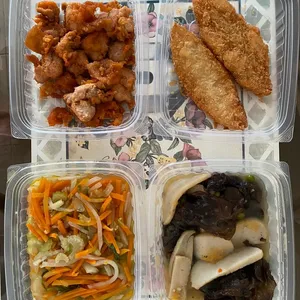 Lunch Tingkat (20 Days, 3 Dishes + Soup OR 4 Dishes)