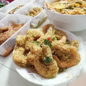 12 CEREAL PRAWN