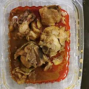 Lunch/Dinner Tingkat (10 Days, 3 Dishes + Soup OR 4 Dishes)