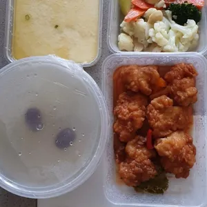 7 Days Dinner Tingkat Package  (Incl. Weekends)