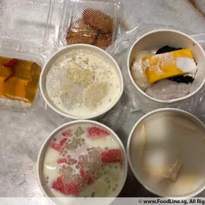 106. Honeydew Sweet-in-Heart Sago	蜜瓜西米露 (Optional Add-Ons (Cold): None)