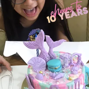 Under the Sea/Mermaid Buttercream Cake (Size: 6" (For 6-8pax)) (Cake Flavour: Fudgy Chocolate (most popular!)) (Add-on Desserts: 15 x Macarons (Buy 12 Get 3 Free))