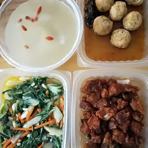 Lunch/Dinner Tingkat (10 Days, 3 Dishes + Soup OR 4 Dishes)