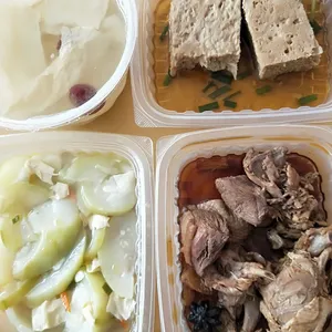 Lunch/Dinner Tingkat (10 Days, 3 Dishes + Soup OR 4 Dishes)