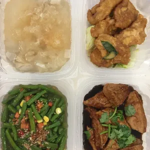 Lunch Tingkat Package (20 Days, 3 Dishes + Soup OR 4 Dishes)