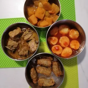Dinner Tingkat (20 Days, 3 Dishes + Soup OR 4 Dishes)