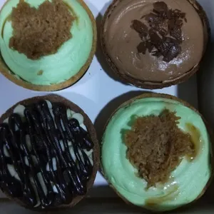 Cheesecake Tarts (Box of 4) (Flavour 1: Peppermint Chocolate) (Fllavour 2: Peppermint Chocolate) (Flavour 3: Peppermint Chocolate) (Flavour 4: Peppermint Chocolate)