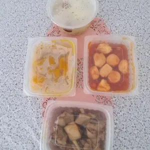 Lunch/Dinner Tingkat (5 Days, 3 Dishes + Soup OR 4 Dishes)