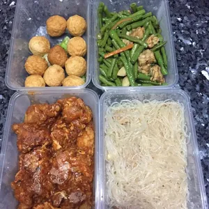7 Days Dinner Tingkat Package  (Incl. Weekends)