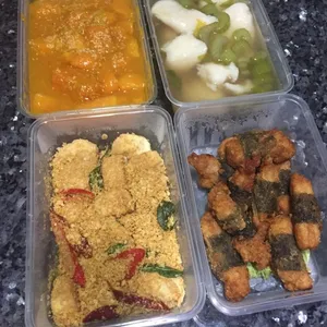 7 Days Dinner Tingkat Package  (Incl. Weekends)