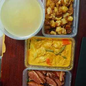 7 Days Dinner Tingkat Package  (Incl. Weekends)