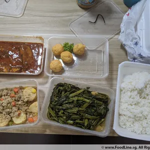 20 Days Dinner Tingkat Package (Weekdays Only)