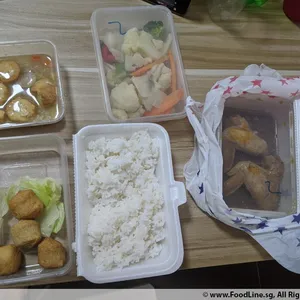 20 Days Dinner Tingkat Package (Weekdays Only)