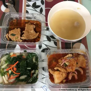 Lunch/Dinner Tingkat (5 Days, 3 Dishes + Soup OR 4 Dishes)