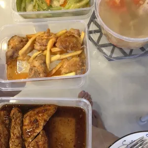 Tingkat - 3 Dishes + 1 soup/ 4 Dishes  (20 days)