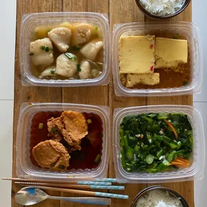 Lunch/Dinner Tingkat (5 Days, 3 Dishes + Soup OR 4 Dishes)